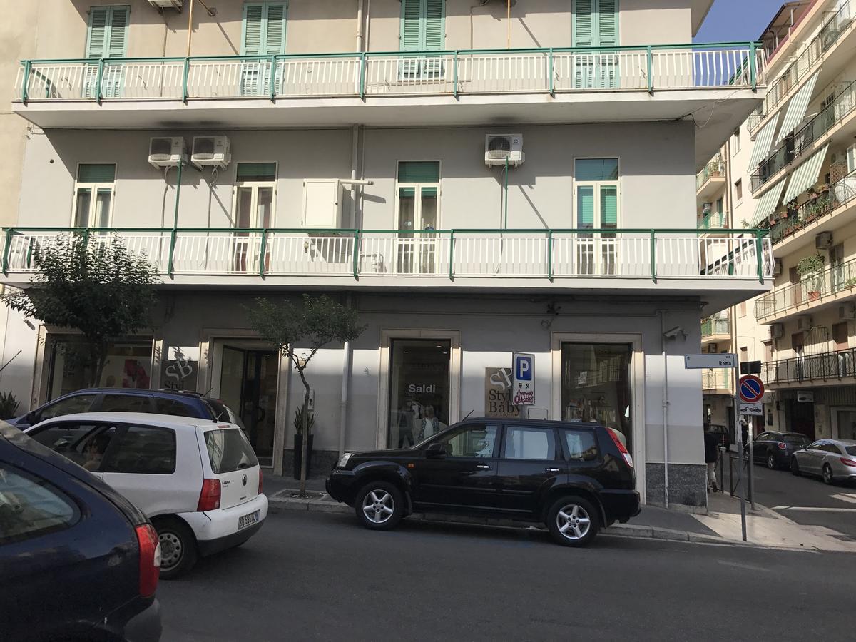 Donna Margharet Bed and Breakfast Crotone Exteriör bild