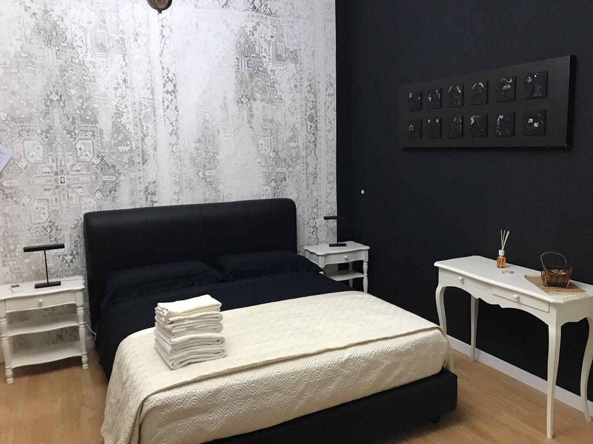 Donna Margharet Bed and Breakfast Crotone Exteriör bild