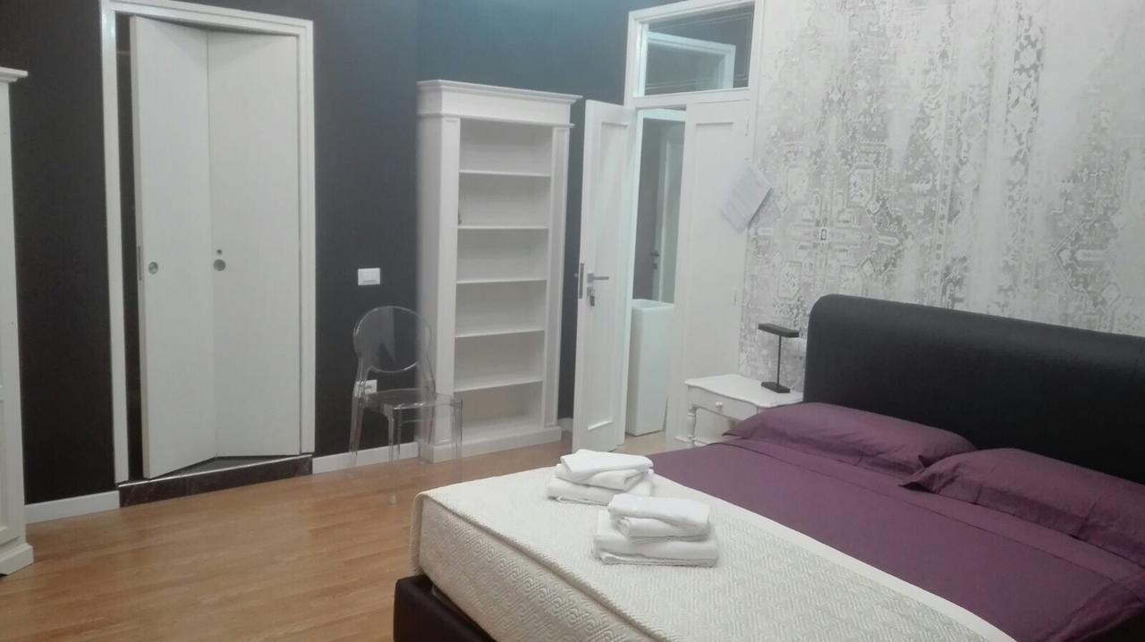 Donna Margharet Bed and Breakfast Crotone Exteriör bild